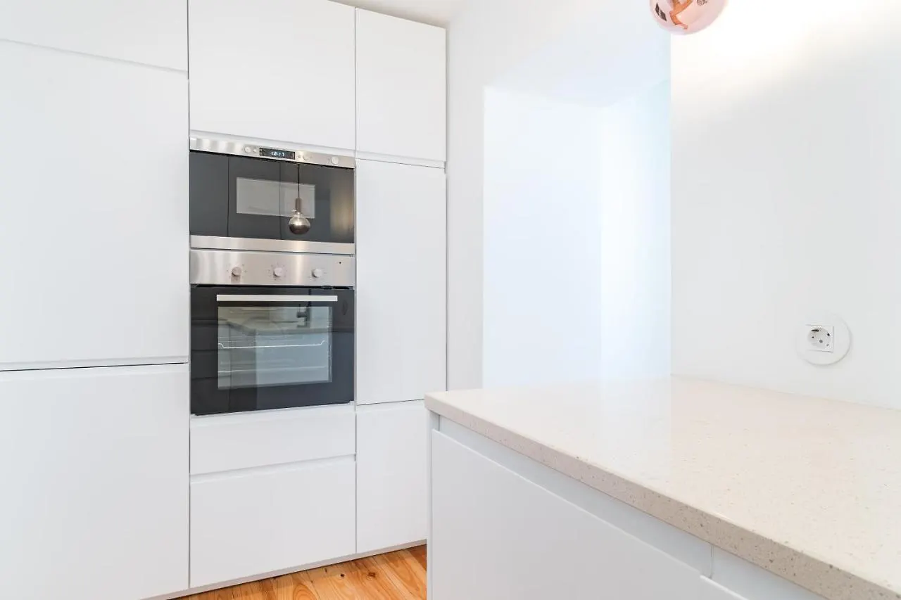 Casa Boma Lisboa - Charming And Typical Apartment - Lapa III  Lisbon